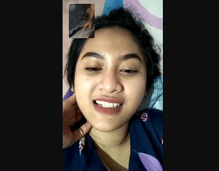 Viral Dinda Gadis Jakarta Video Call Dengan Mantan Pacar