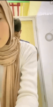 ABG Viral Jilbab Bolos Sekolah Wiwik Bareng Pacar Di Toilet Umum