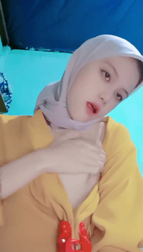 Tiktoker Imut Mulus Dapet Cuan Banyak Via Konten Omek Meki Sempit