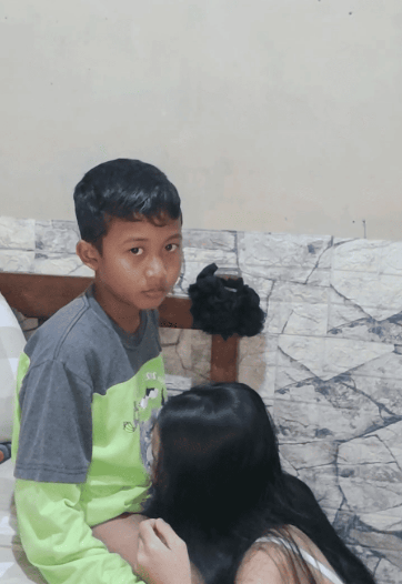 Viral Adek Dipaksa Kaka Cantik Jilat Meki Sampe Puas Ambyar